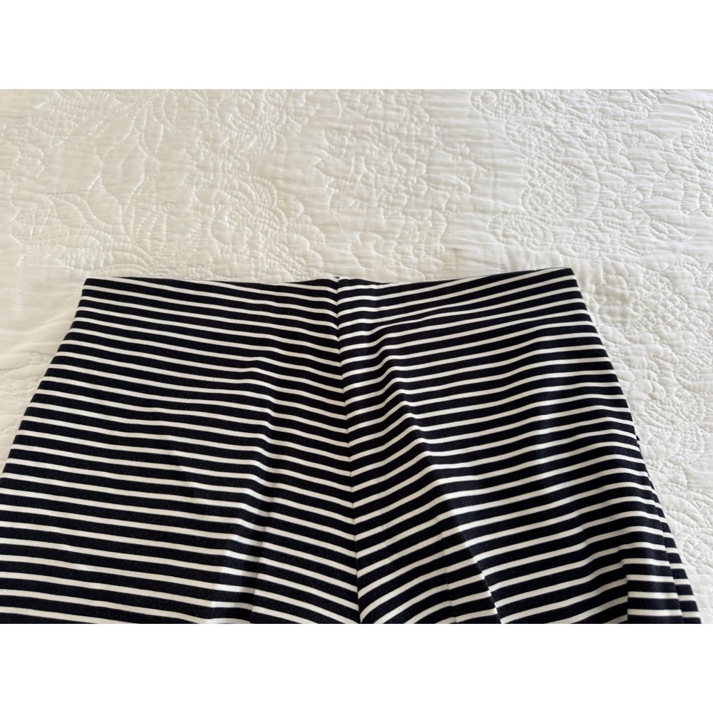 LAUREN Ralph Lauren Navy Striped Capri Jersey Pants - Size PM - Missing Button - Picture 6 of 6